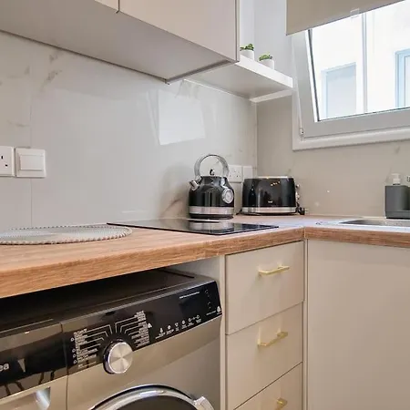 Apartament Gardens Elite *