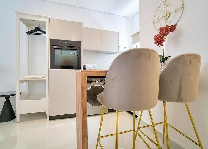 Gardens Elite Apartament *