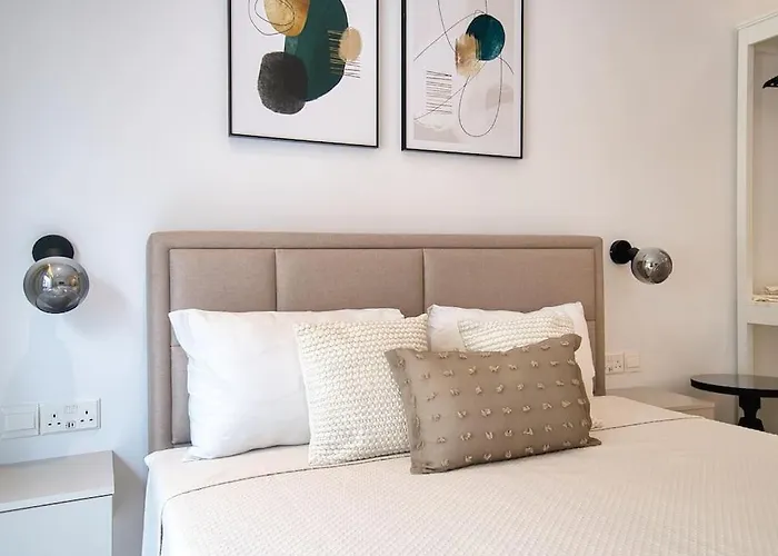 Gardens Elite Apartment