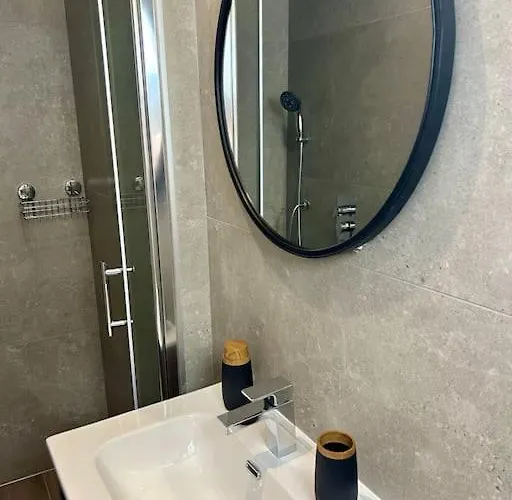 Gardens Elite Apartment