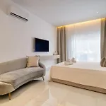 Gardens Elite