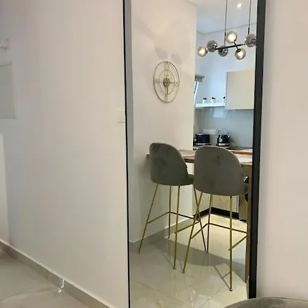 Gardens Elite شقة
